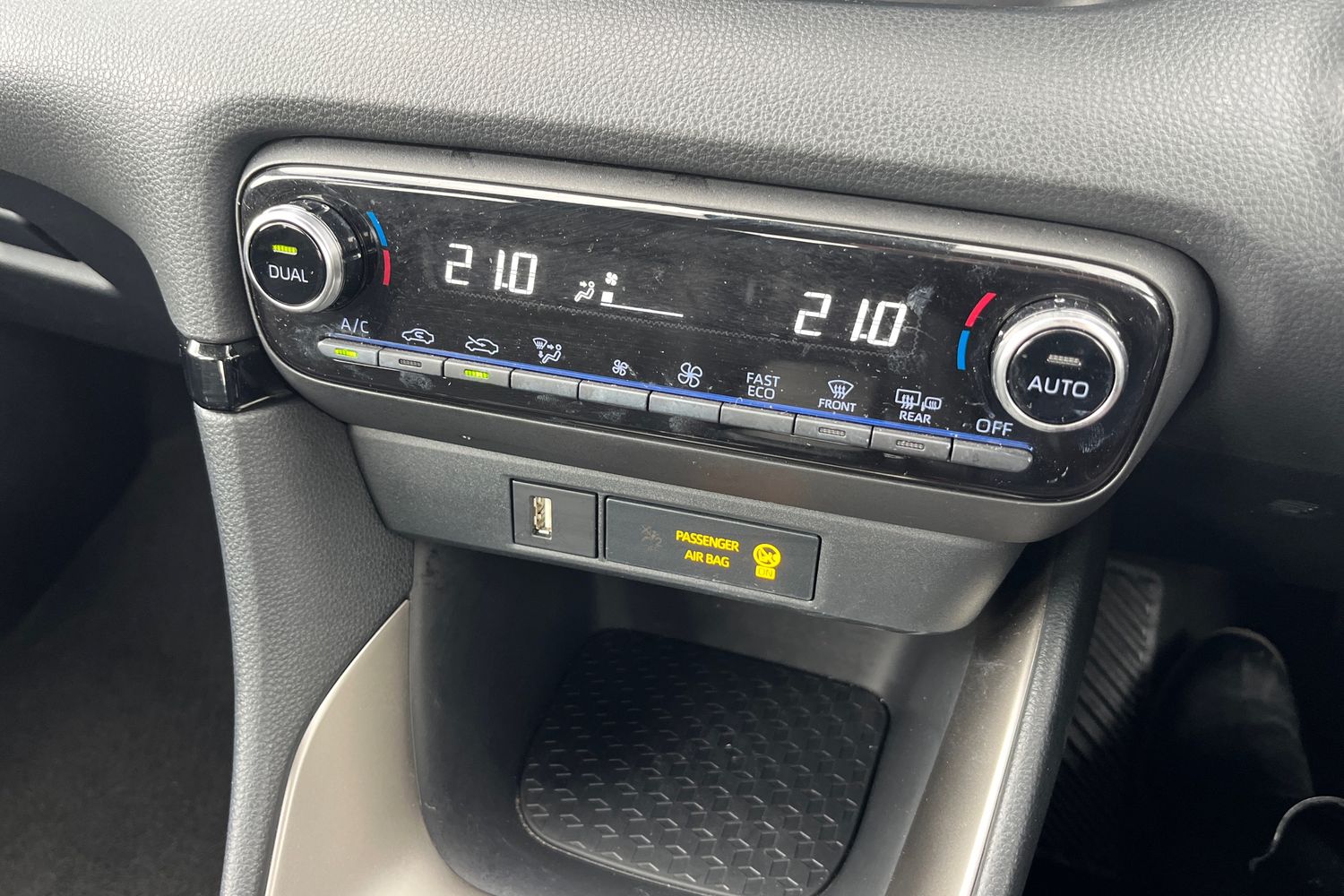 Used Mazda Mazda2 HYBRID 2023 for sale - 78092706: Photo 19