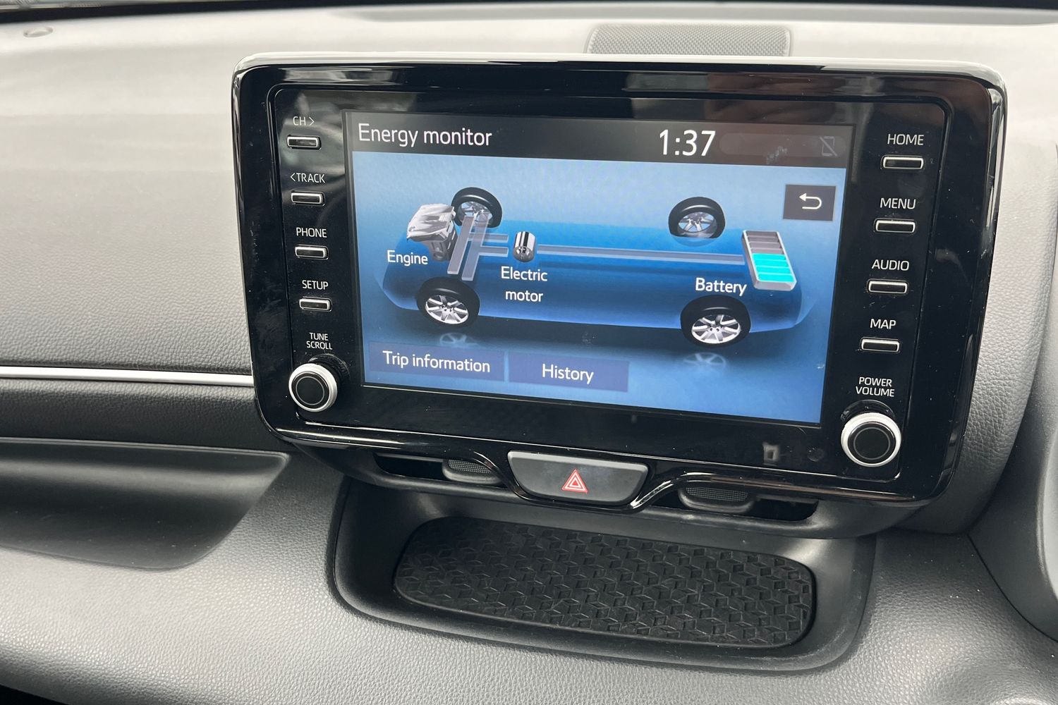 Used Mazda Mazda2 HYBRID 2023 for sale - 78092706: Photo 31