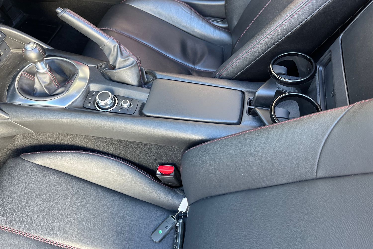 Used Mazda MX-5 2016 for sale - 76342561: Photo 20