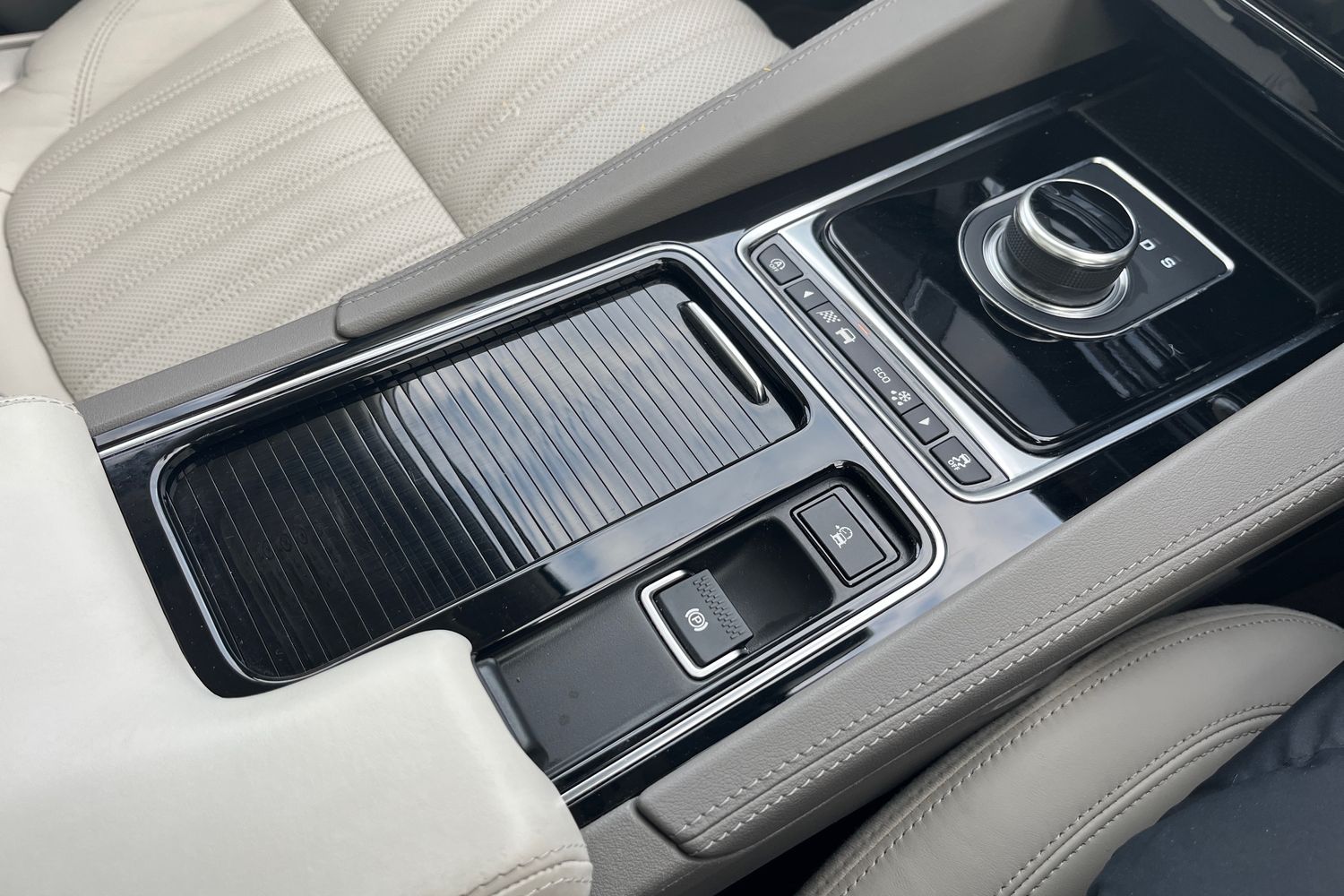 Used Jaguar F-Pace 2020 for sale - 76946656: Photo 23