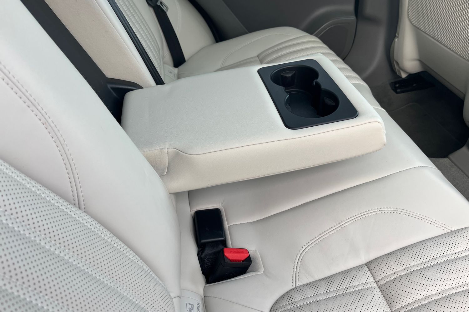 Used Jaguar F-Pace 2020 for sale - 76946656: Photo 27