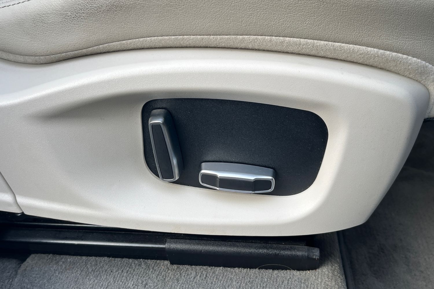 Used Jaguar F-Pace 2020 for sale - 76946656: Photo 40