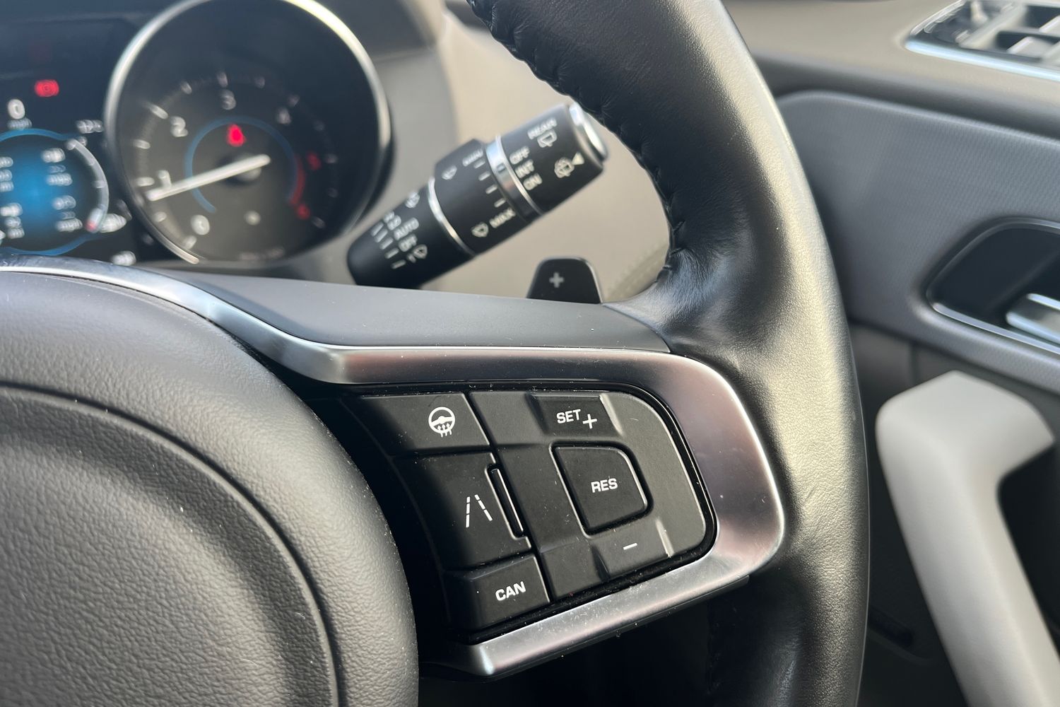 Used Jaguar F-Pace 2020 for sale - 76946656: Photo 44