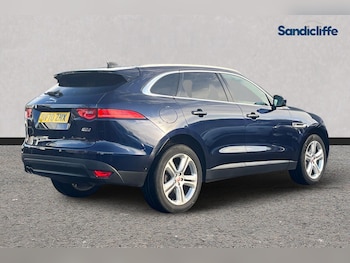 Used Jaguar F-Pace 2020 for sale - 76946656: Photo