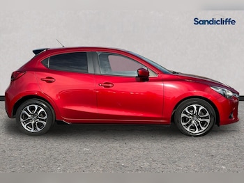 Used Mazda Mazda2 2015 for sale - 77579405: Photo
