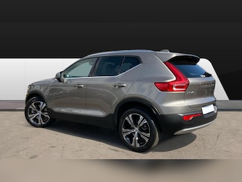 Used Volvo XC40 2021 for sale - 76101955: Photo 2