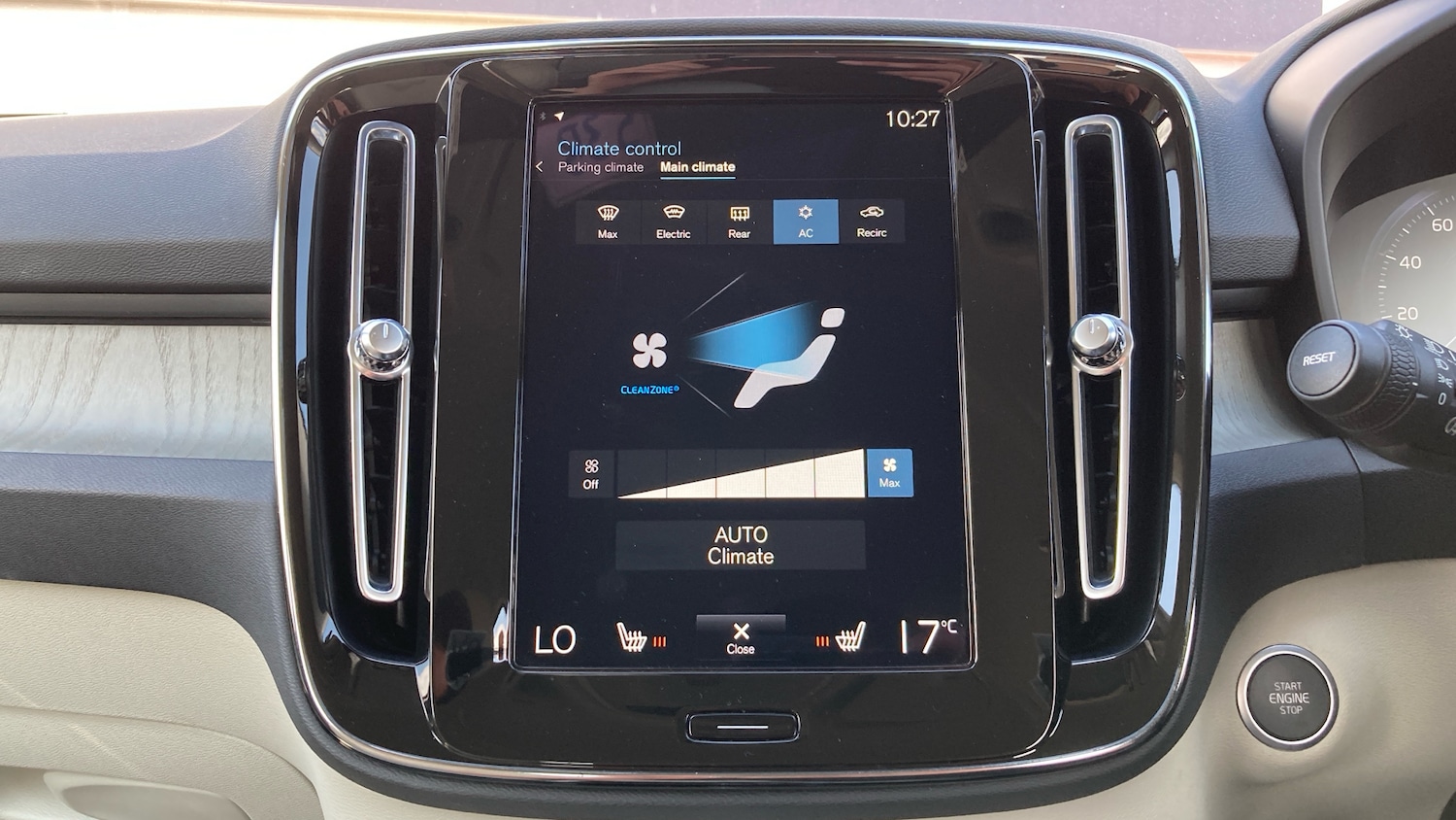 Used Volvo XC40 2021 for sale - 76101955: Photo 34