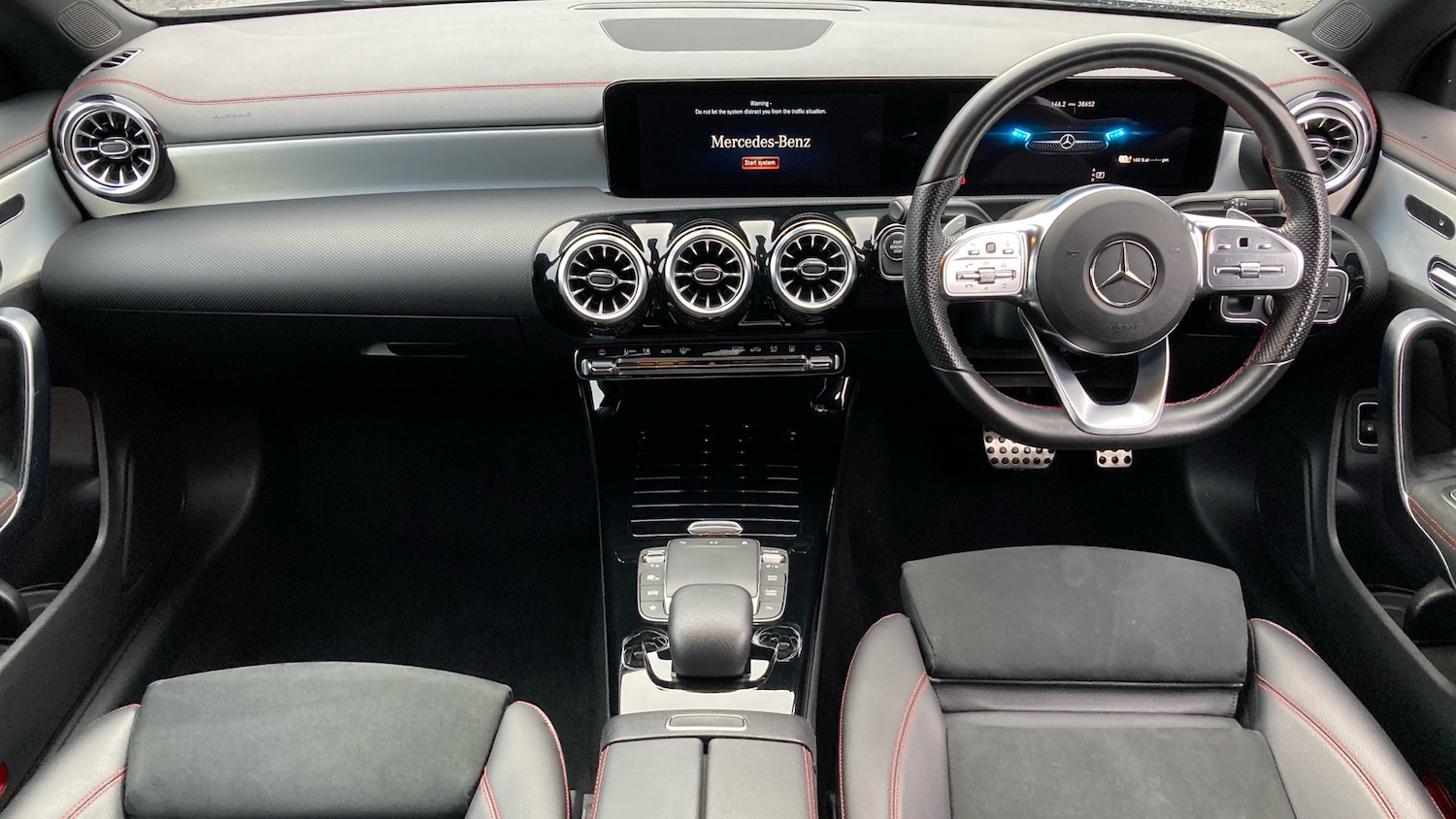 Used Mercedes-Benz CLA 2023 for sale - 76302857: Photo 10