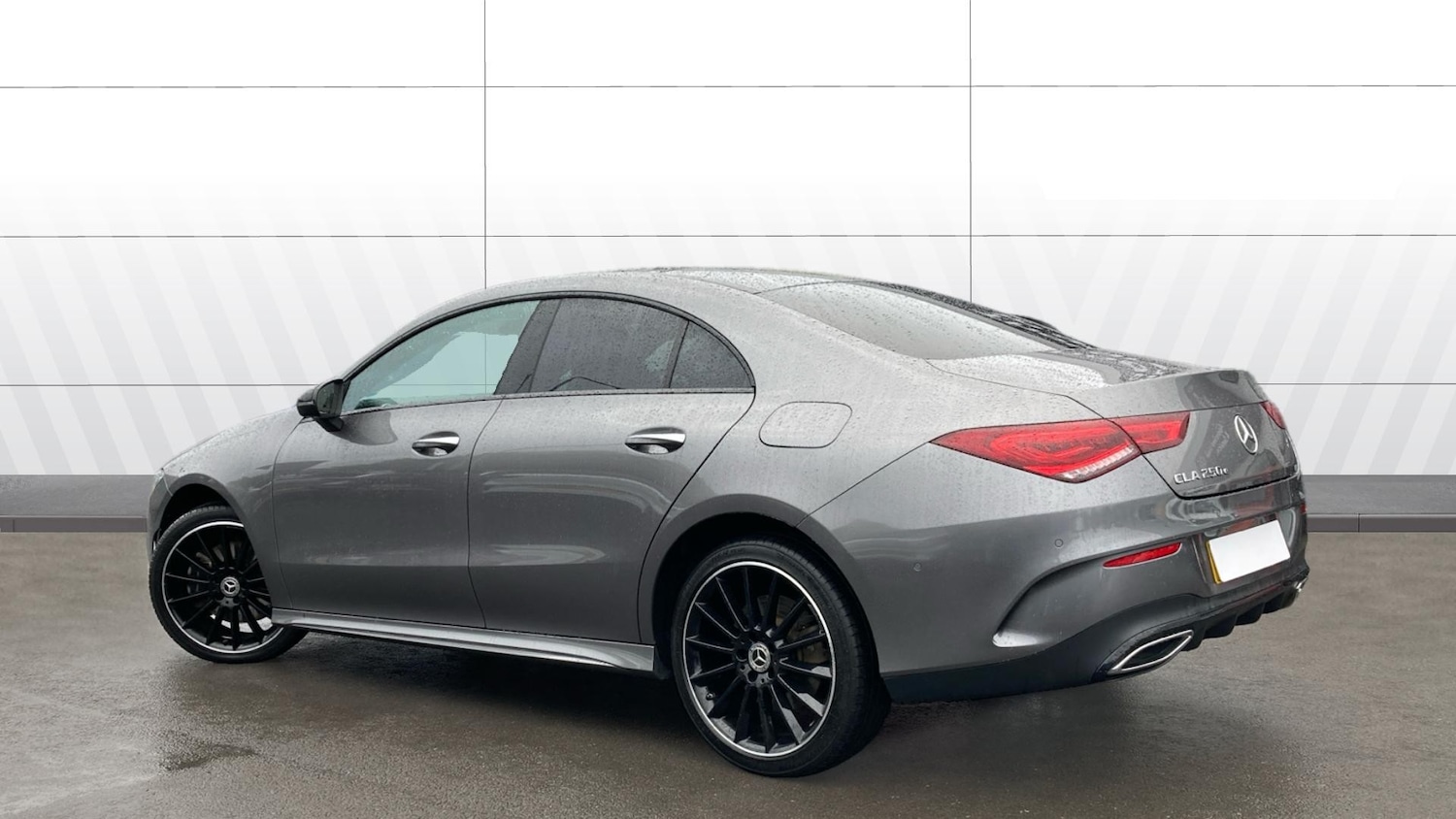 Used Mercedes-Benz CLA 2023 for sale - 76302857: Photo 2