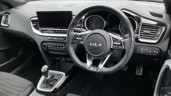 Used Kia Ceed 2023 for sale - 76330320: Photo 11