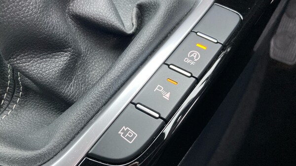 Used Kia Ceed 2023 for sale - 76330320: Photo 25
