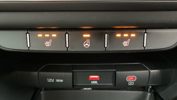 Used Kia Ceed 2023 for sale - 76330320: Photo 27