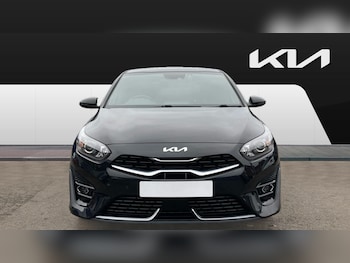 Used Kia Ceed 2023 for sale - 76330320: Photo 3