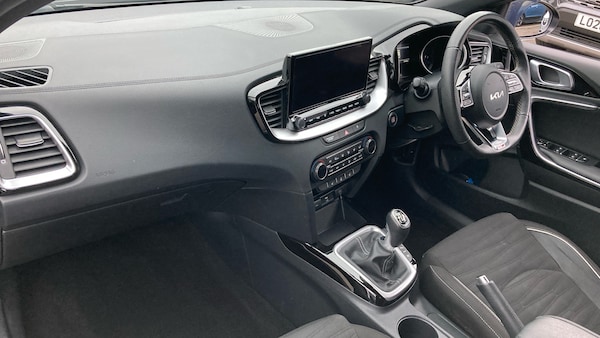 Used Kia Ceed 2023 for sale - 76330320: Photo 9