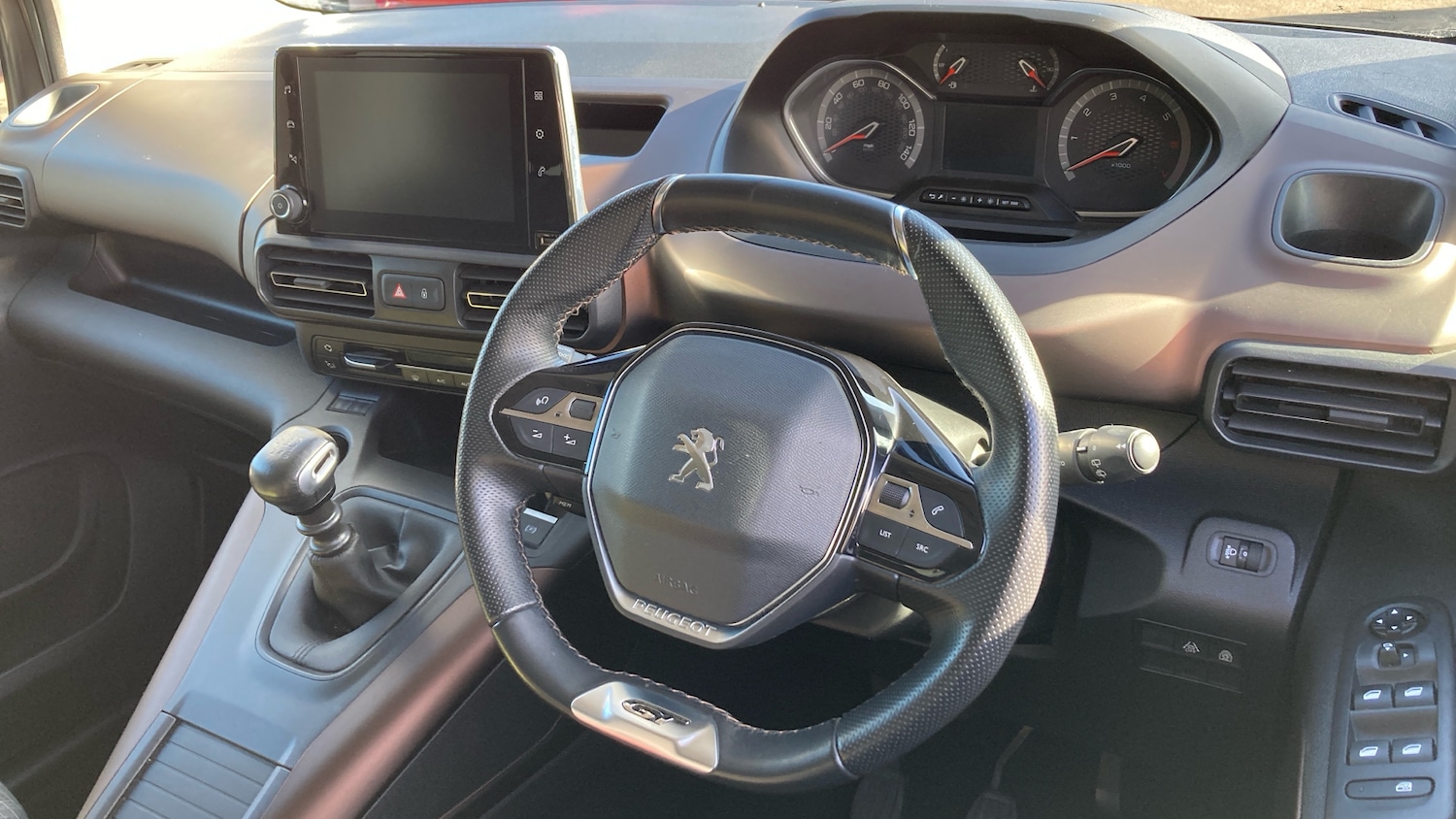 Used Peugeot Rifter 2021 for sale - 78197309: Photo 11