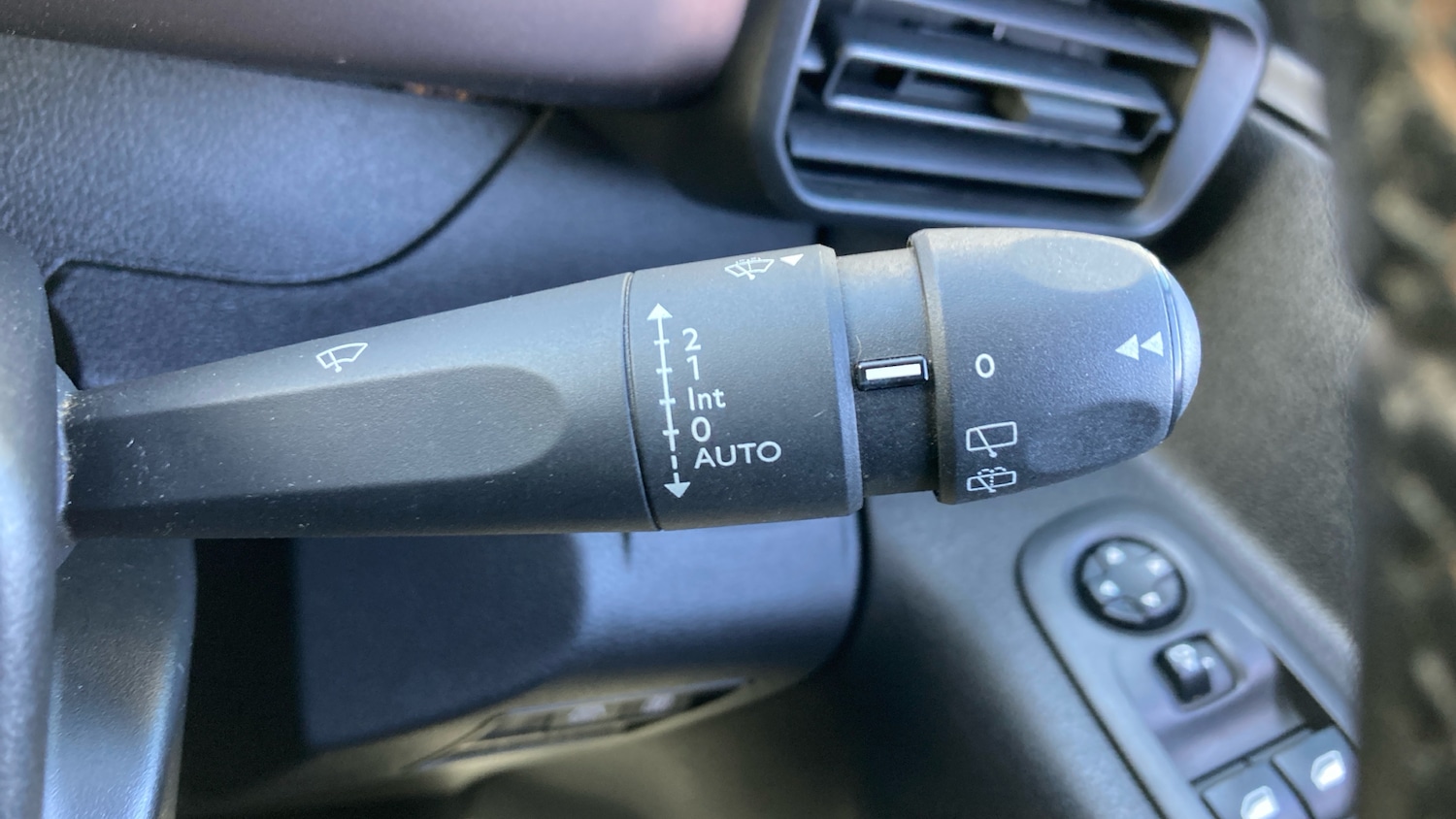 Used Peugeot Rifter 2021 for sale - 78197309: Photo 42