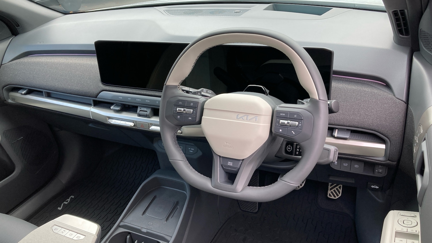 Used Kia EV3 2025 for sale - 76322408: Photo 11