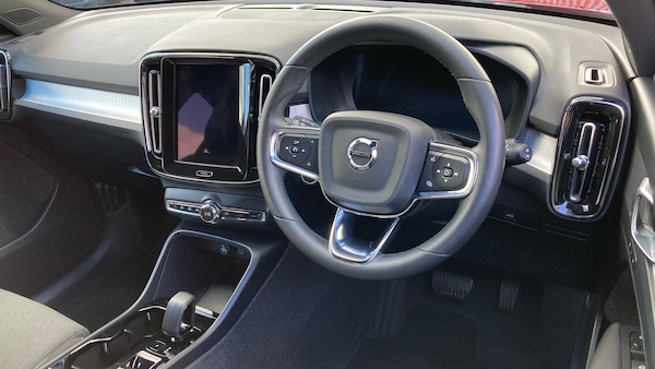 Used Volvo XC40 2023 for sale - 75241713: Photo 11