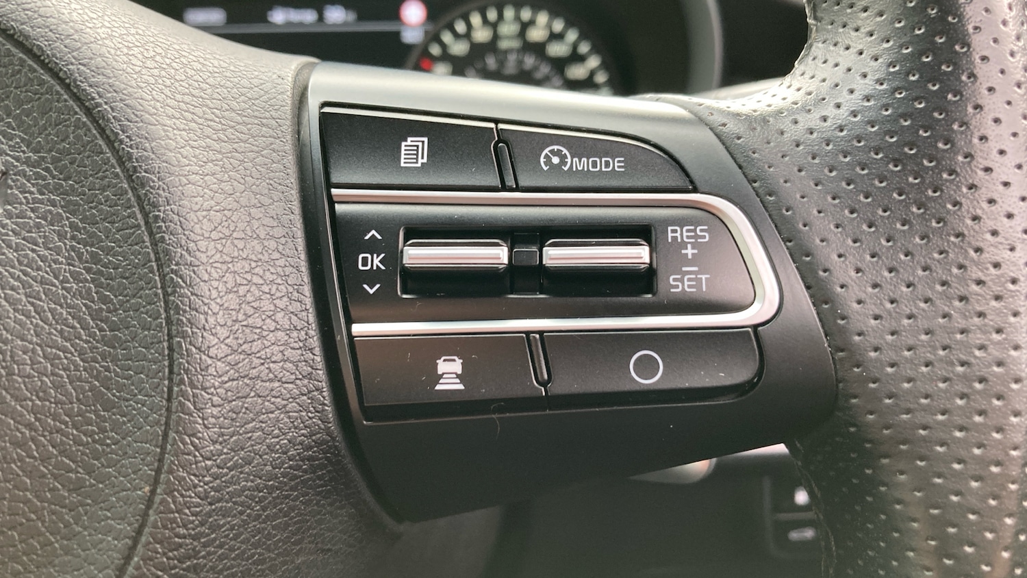 Used Kia Stinger 2019 for sale - 76567807: Photo 44