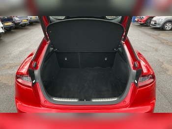 Used Kia Stinger 2019 for sale - 76567807: Photo