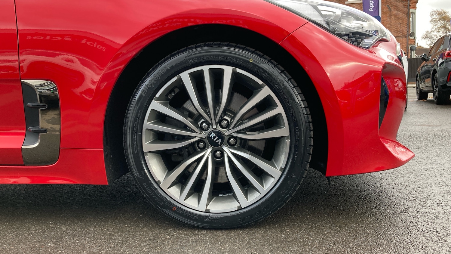 Used Kia Stinger 2019 for sale - 76567807: Photo 7