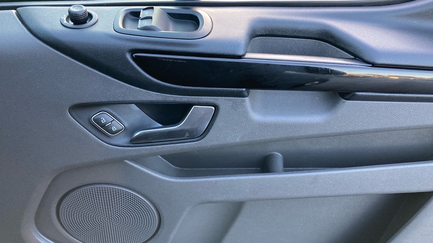 Used Ford Transit Custom 2018 for sale - 76795043: Photo 22