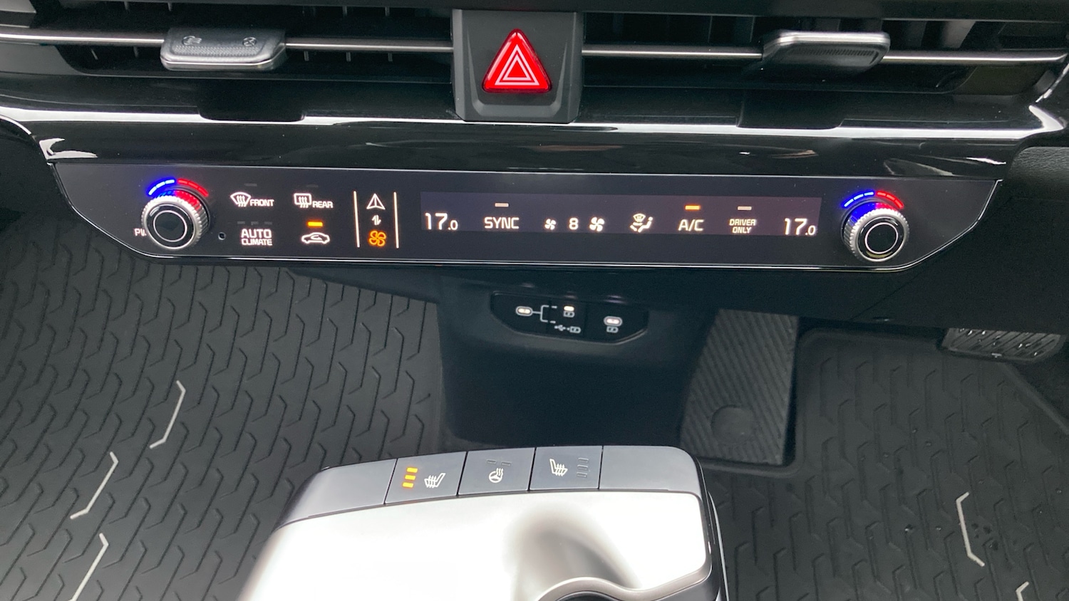 Used Kia EV6 2025 for sale - 77985213: Photo 32