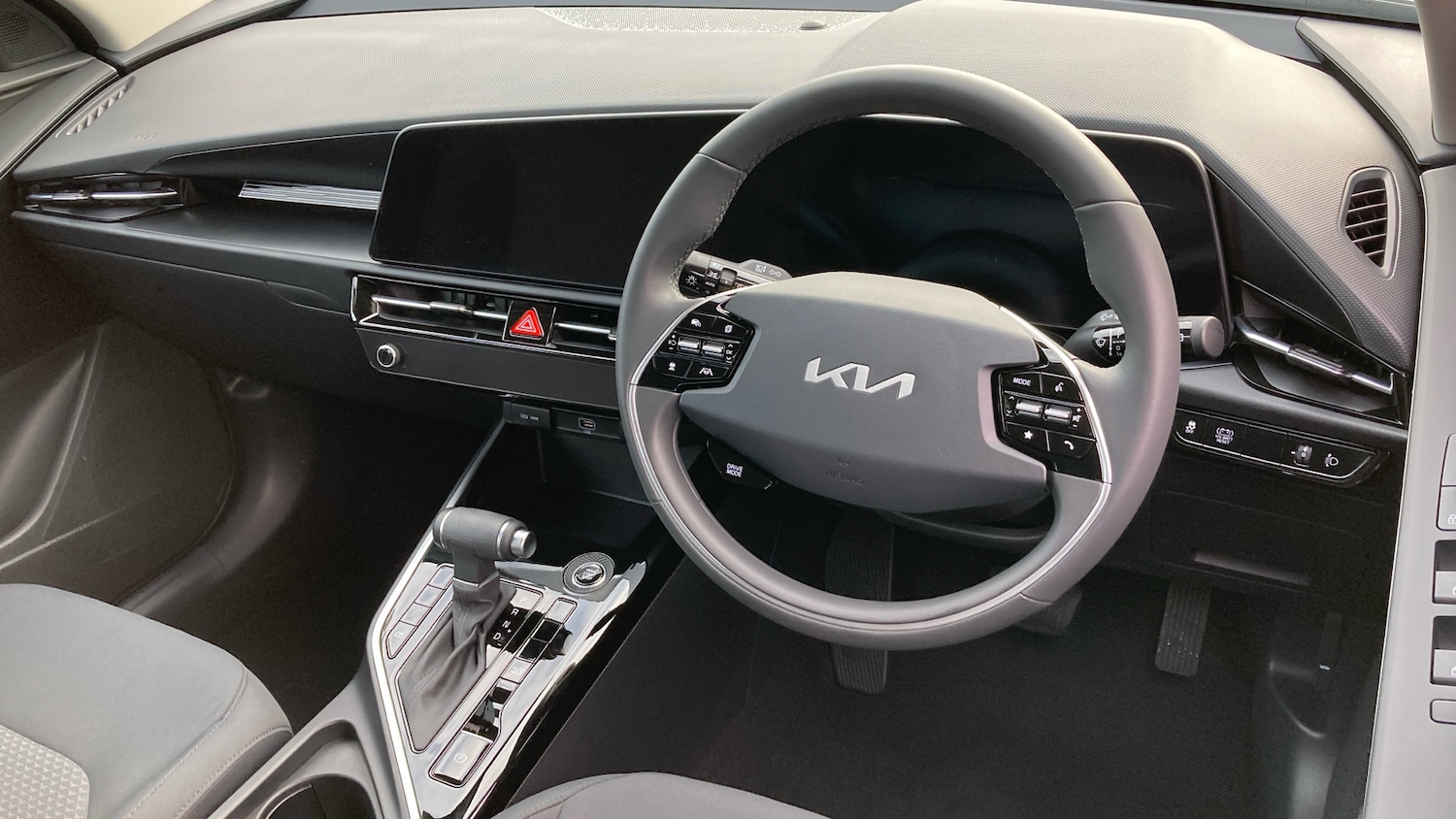 Used Kia Niro 2025 for sale - 76493642: Photo 11