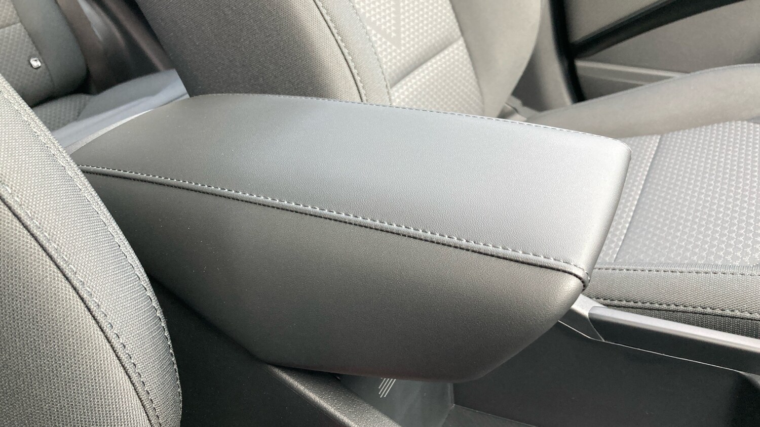 Used Kia Niro 2025 for sale - 76493642: Photo 24