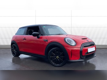 Used MINI Hatch 2021 for sale - 77220701: Photo