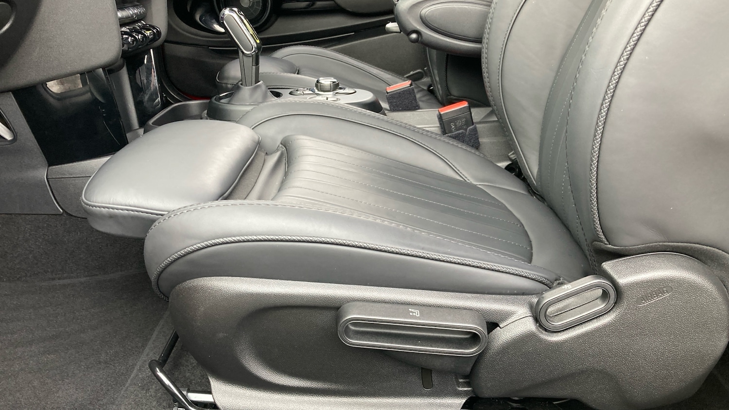 Used MINI Hatch 2021 for sale - 77220701: Photo 24