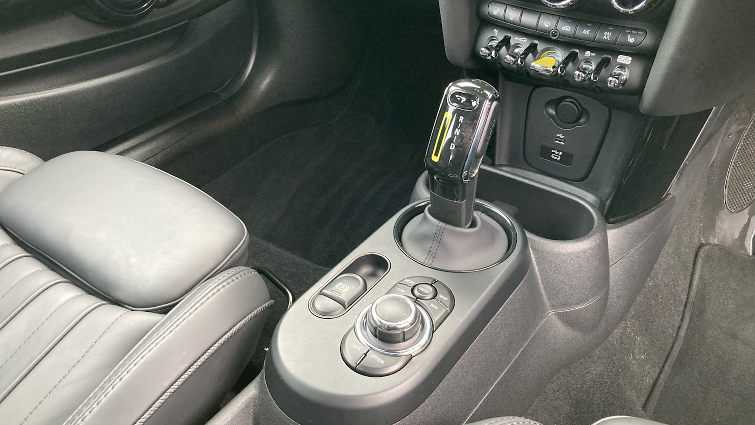 Used MINI Hatch 2021 for sale - 77220701: Photo 27