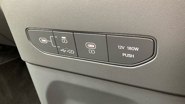 Used Kia EV9 2024 for sale - 76232222: Photo 32