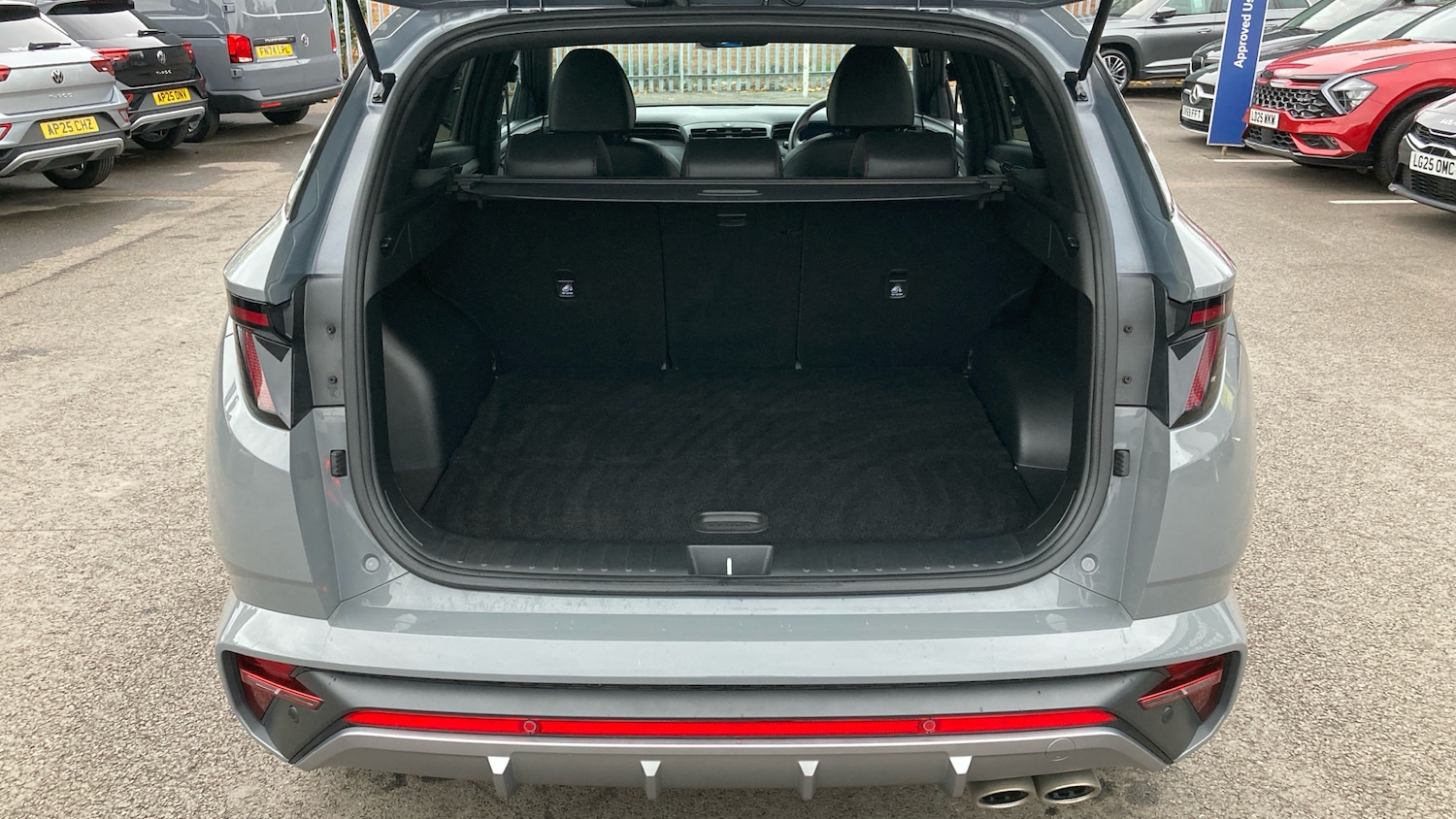 Used Hyundai TUCSON 2023 for sale - 76555649: Photo 4