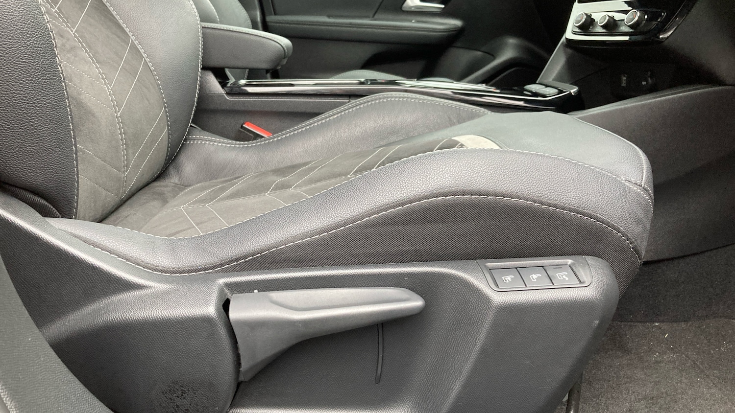 Used Vauxhall Mokka 2023 for sale - 77664843: Photo 22