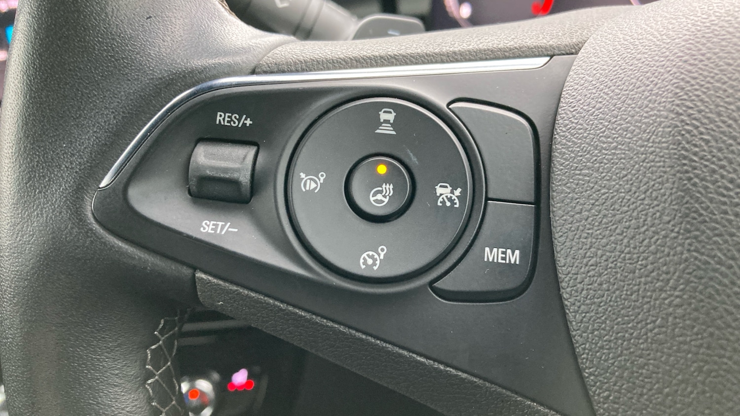 Used Vauxhall Mokka 2023 for sale - 77664843: Photo 40