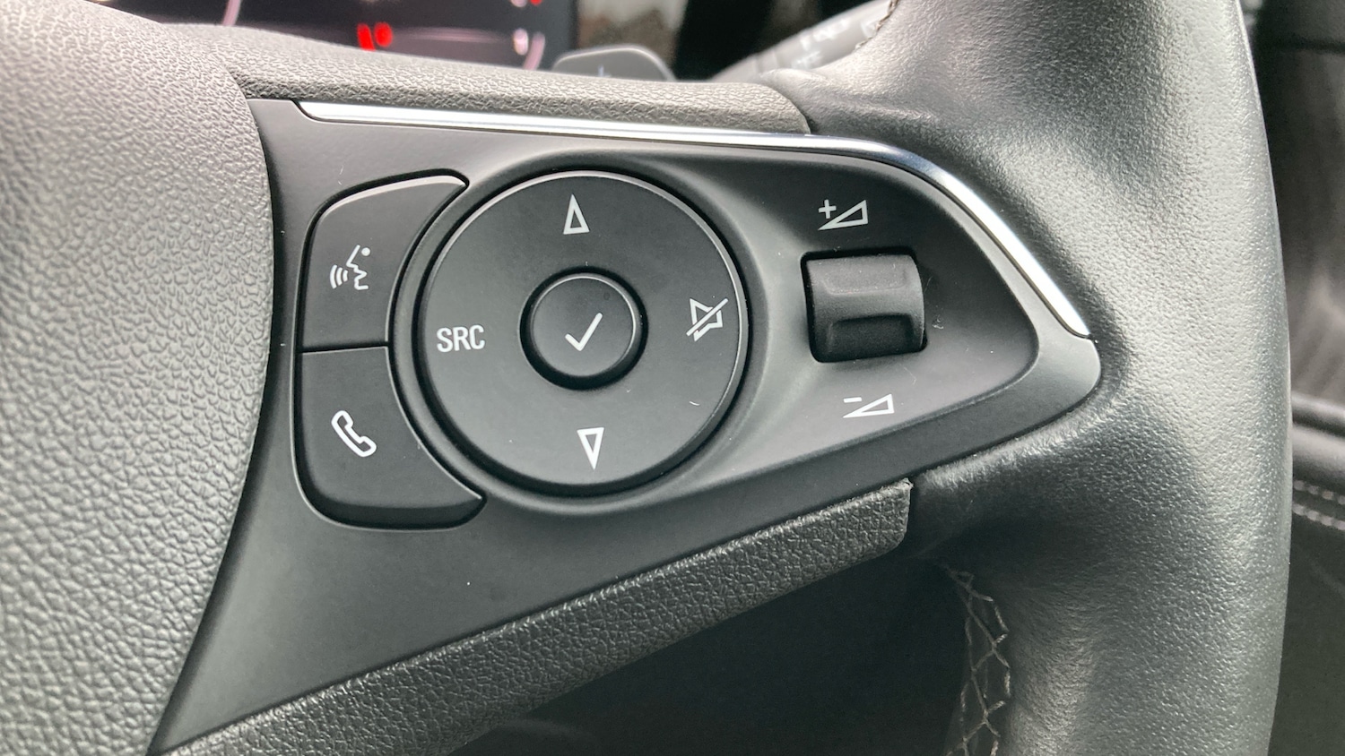 Used Vauxhall Mokka 2023 for sale - 77664843: Photo 41