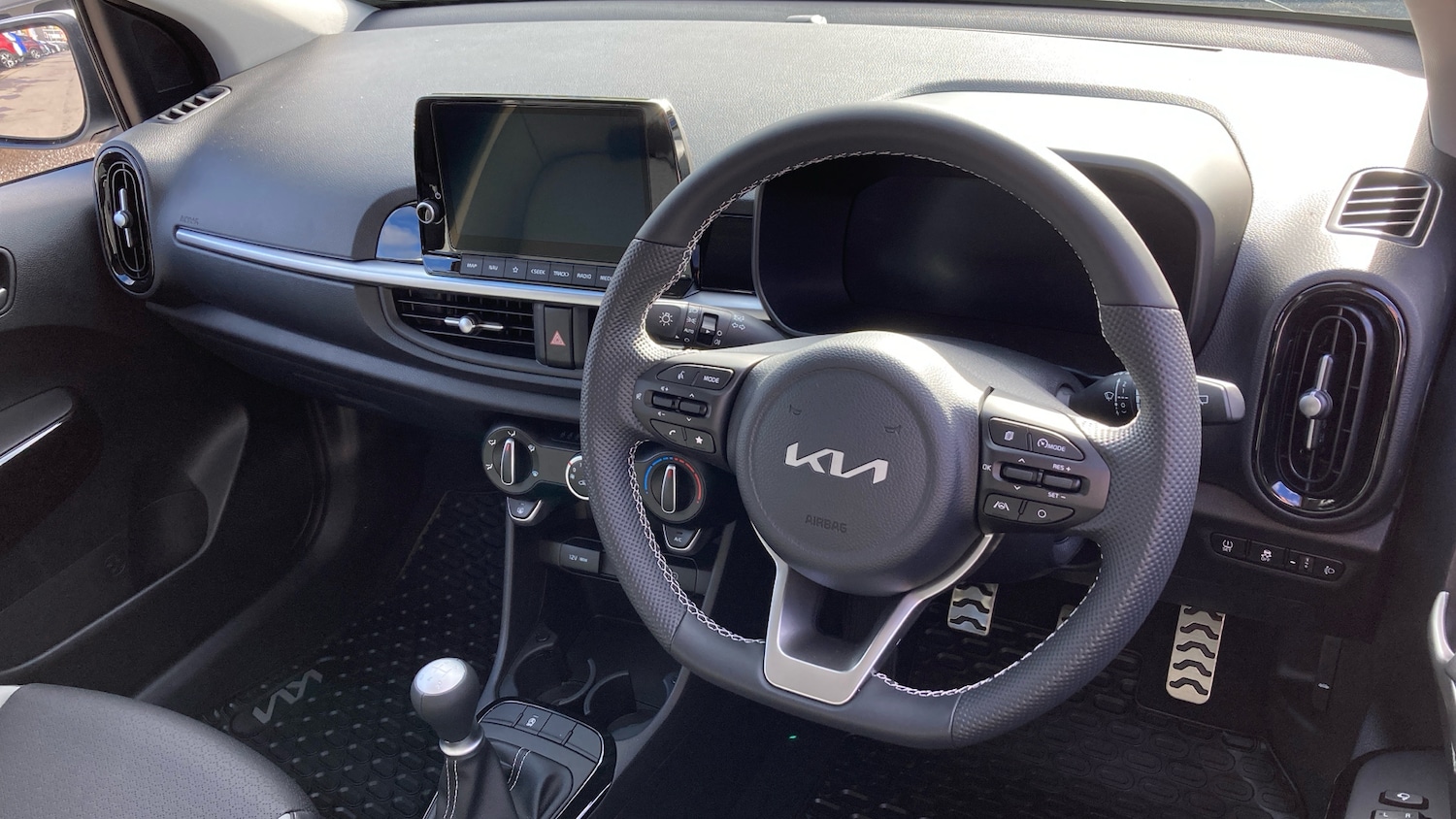 Used Kia Picanto 2025 for sale - 76403149: Photo 11