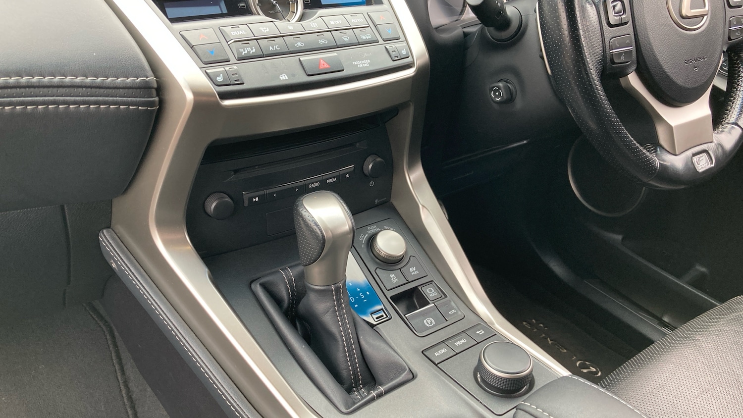 Used Lexus NX 2016 for sale - 76382535: Photo 13