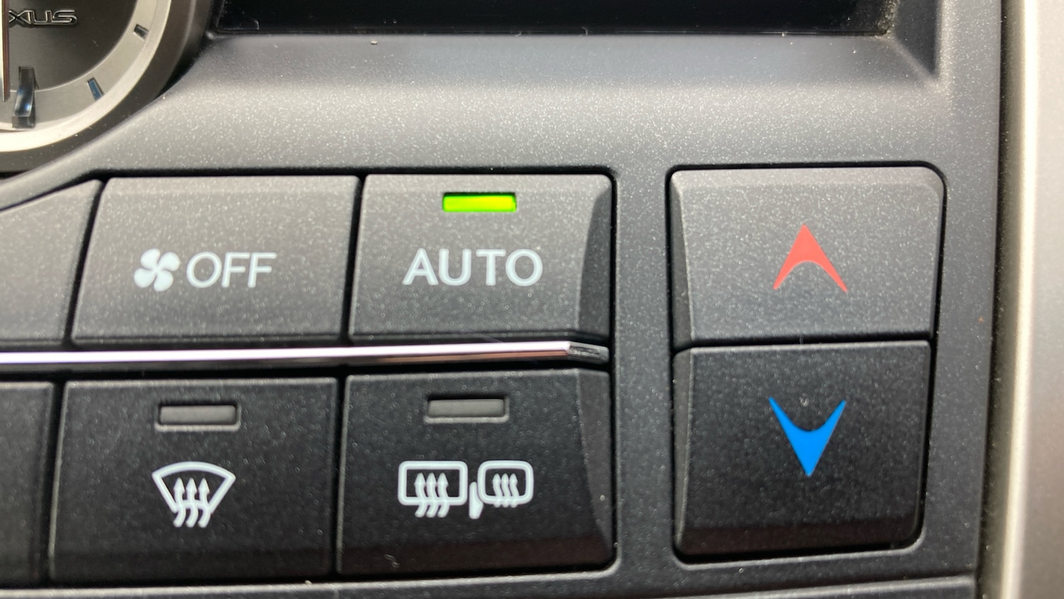 Used Lexus NX 2016 for sale - 76382535: Photo 33