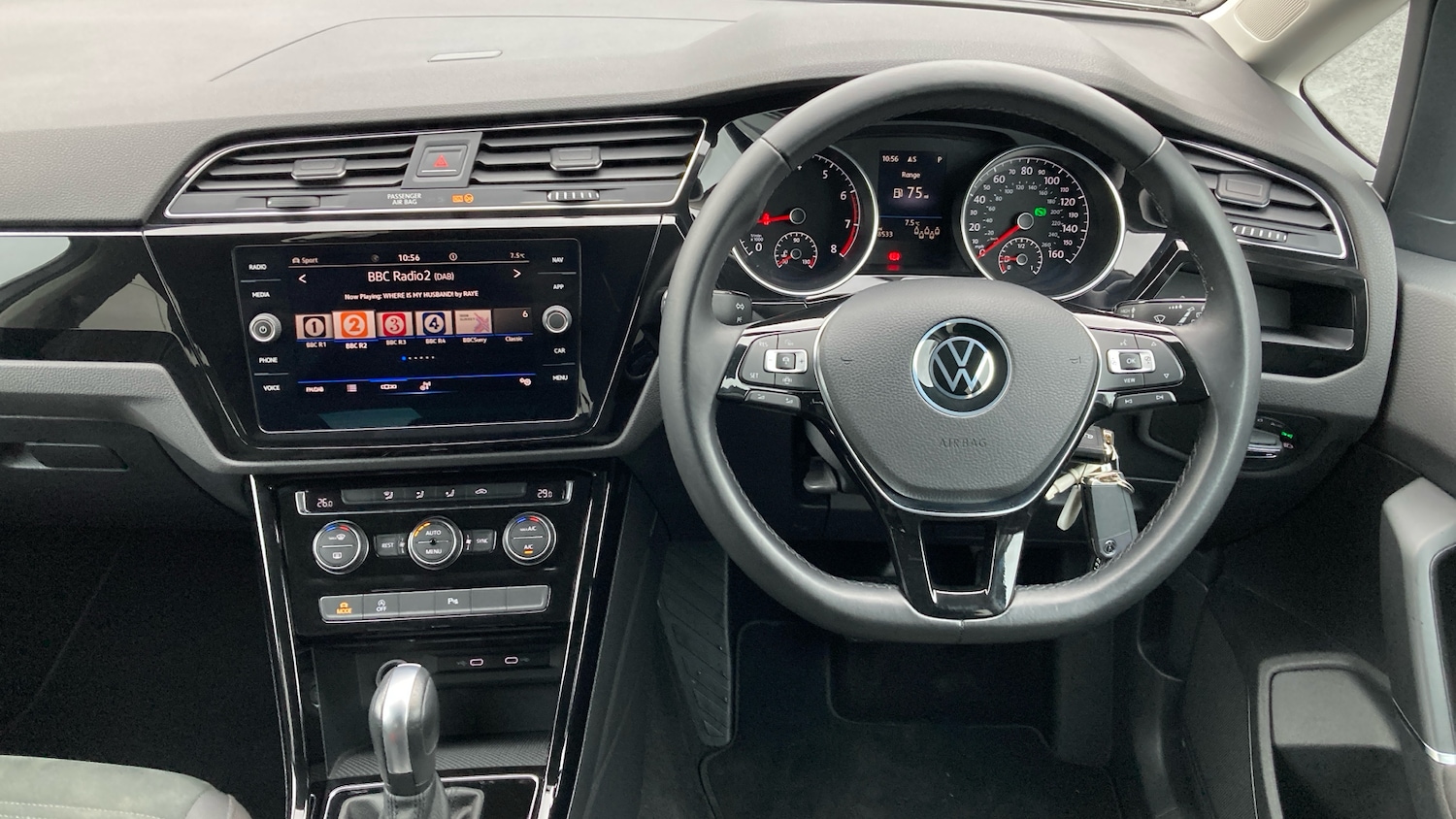 Used Volkswagen Touran 2020 for sale - 77760505: Photo 10