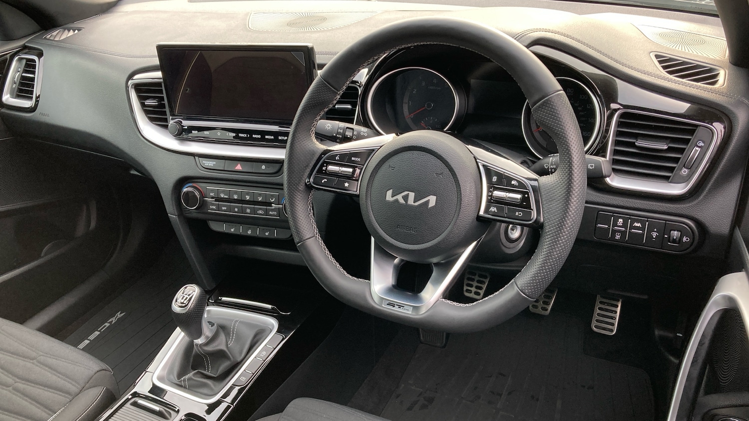 Used Kia XCeed 2025 for sale - 77245420: Photo 11