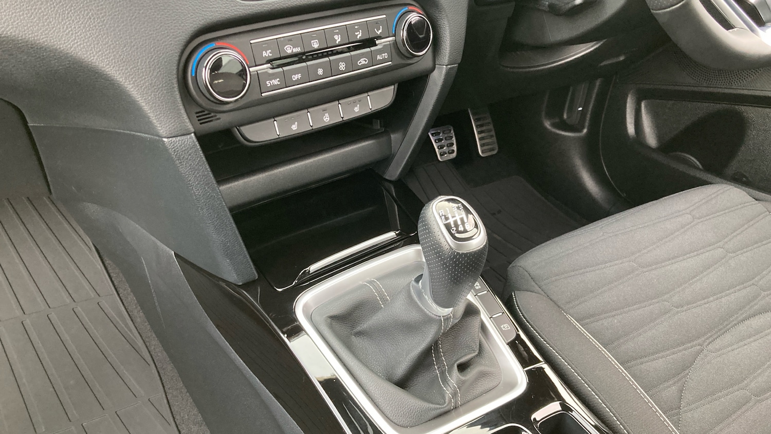 Used Kia XCeed 2025 for sale - 77245420: Photo 13