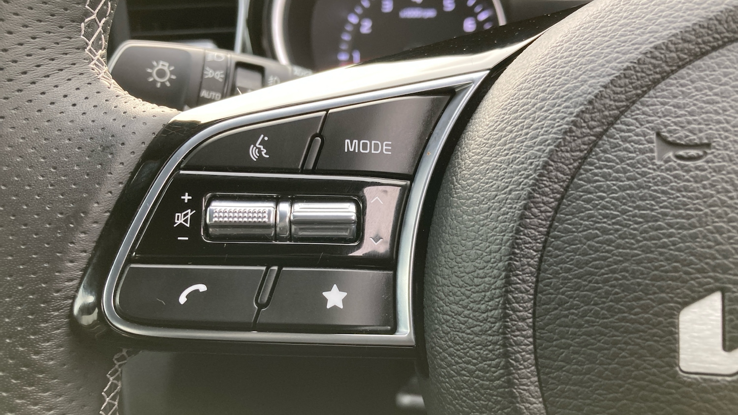 Used Kia XCeed 2025 for sale - 77245420: Photo 40