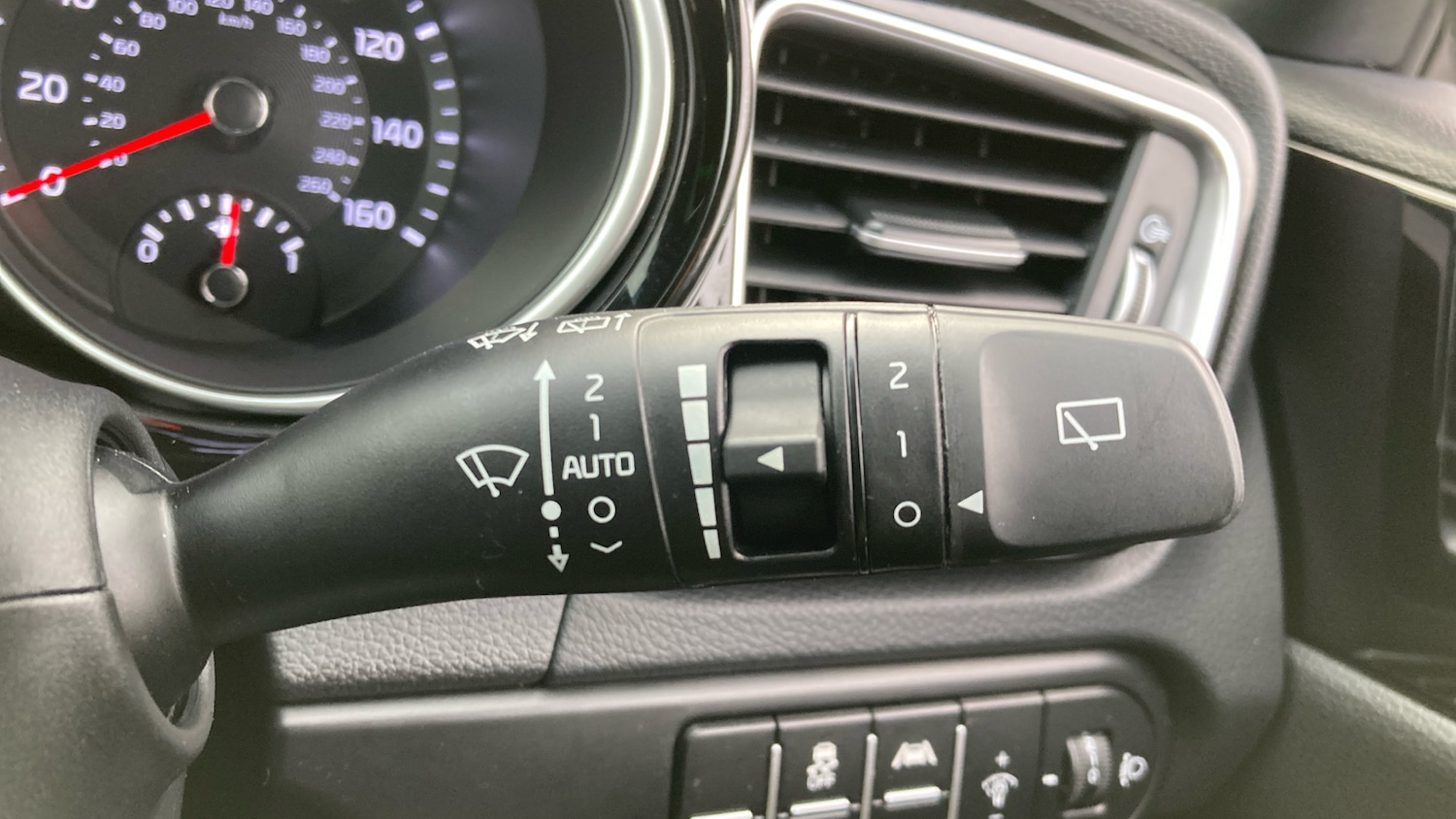 Used Kia XCeed 2025 for sale - 77245420: Photo 43