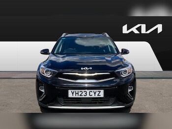 Used Kia Stonic 2023 for sale - 79392330: Photo