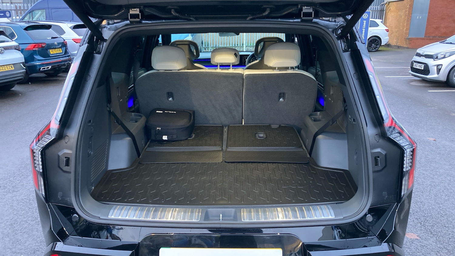 Used Kia EV9 2025 for sale - 77107478: Photo 4