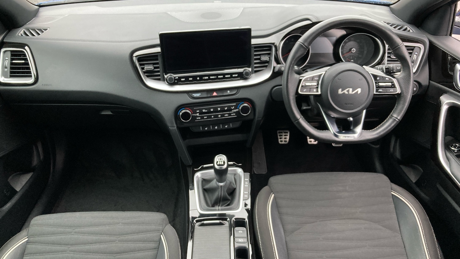 Used Kia Ceed 2025 for sale - 77393308: Photo 10