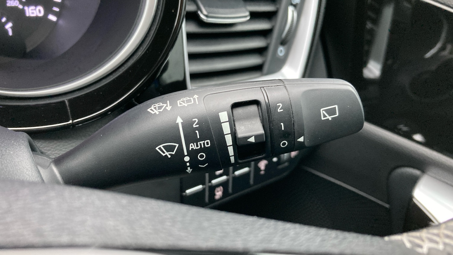 Used Kia Ceed 2025 for sale - 77393308: Photo 43