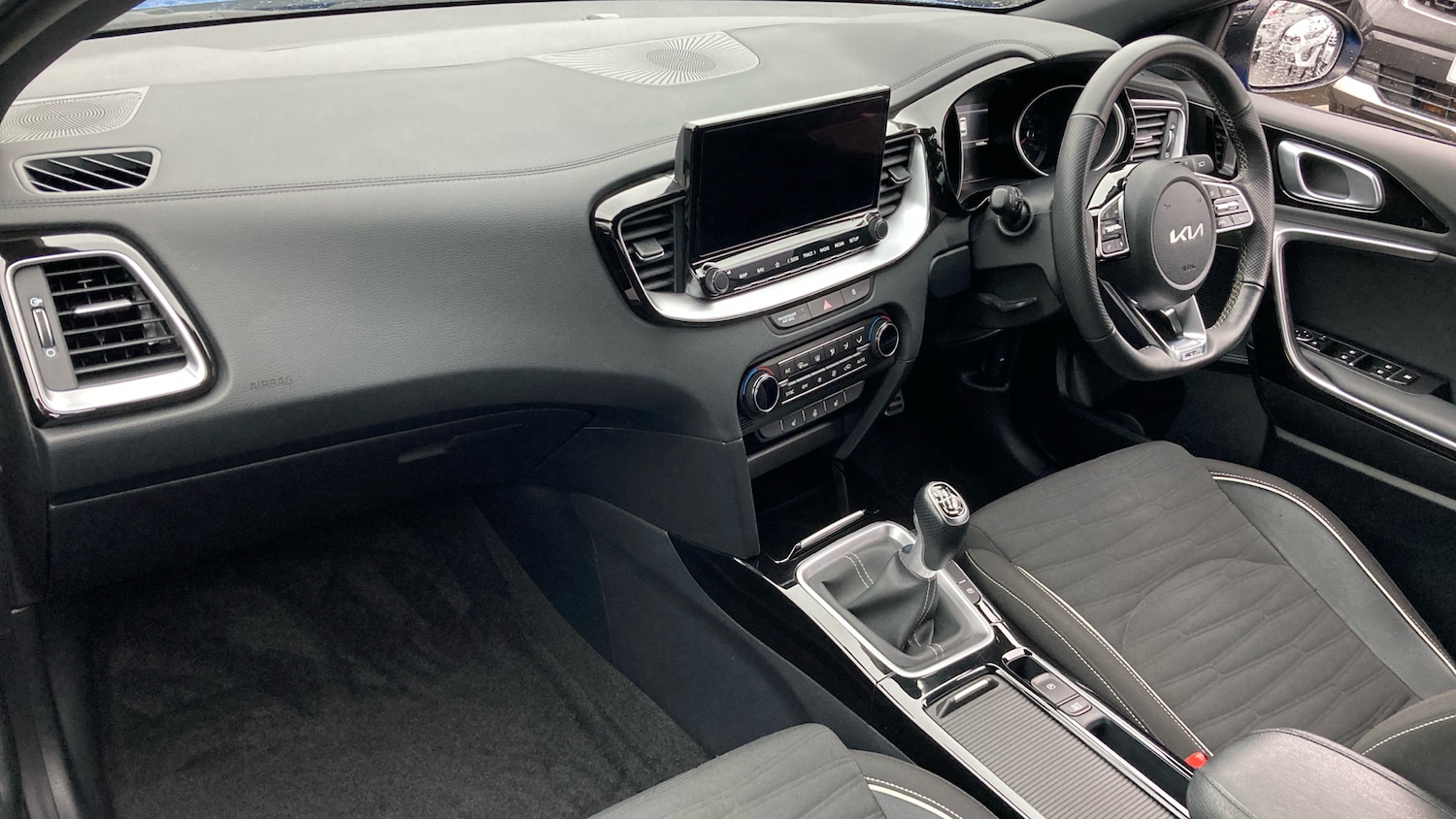 Used Kia Ceed 2025 for sale - 77393308: Photo 9